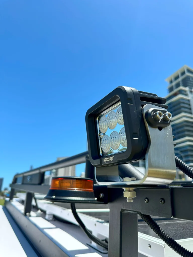 RedDirt service trailer LED work light 60W beacon mounted on trailer roof rack Australia